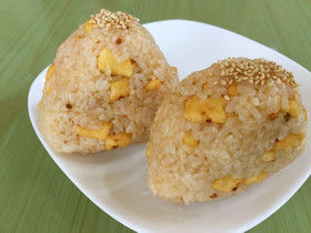 ☆ピーナッツ揚げ煎餅 肉味噌 おにぎり