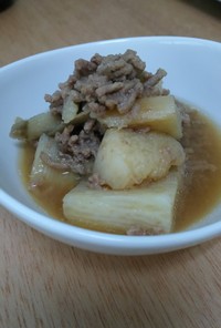 山芋とひき肉の煮物