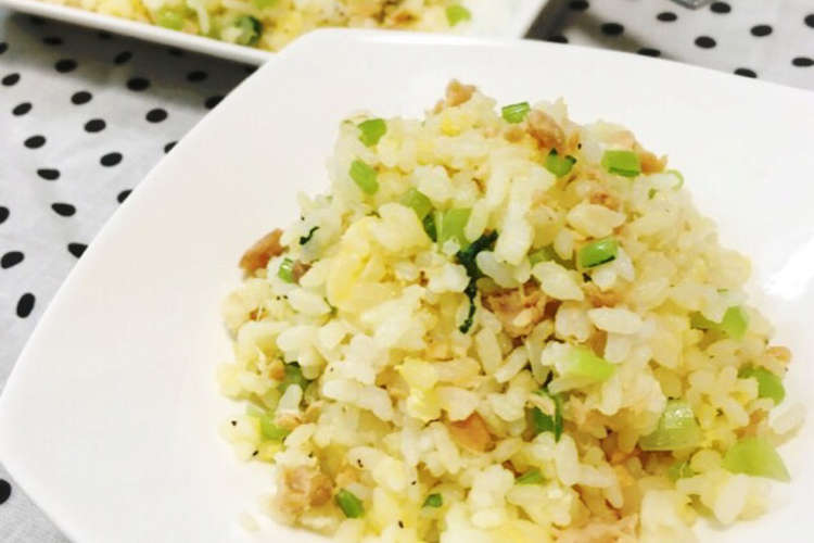 パラパラ美味しい 鮭チャーハン レシピ 作り方 By Chikapon クックパッド 簡単おいしいみんなのレシピが354万品