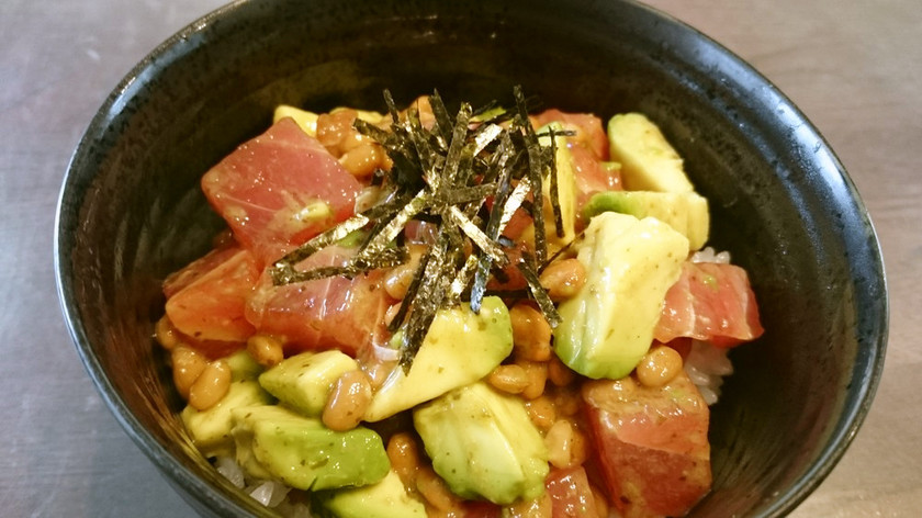 ケトアボカド朝食ボウルのレシピ