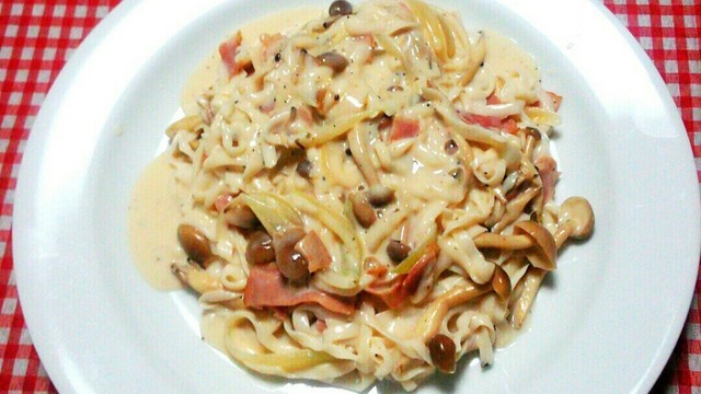 こんにゃく麺のクリームパスタ レシピ 作り方 By Akokuma クックパッド 簡単おいしいみんなのレシピが355万品