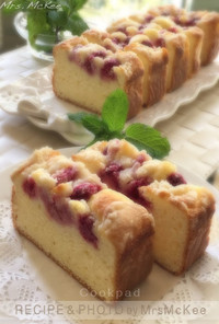木苺のクリームチーズ・パウンドケーキ