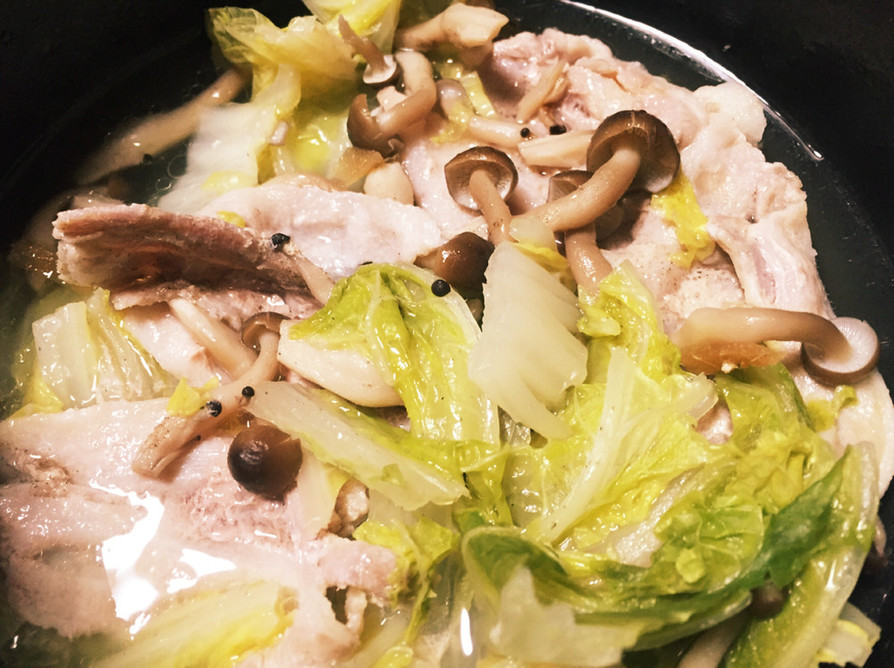 白菜 豚肉 きのこ 秋冬に美味しい煮物の画像