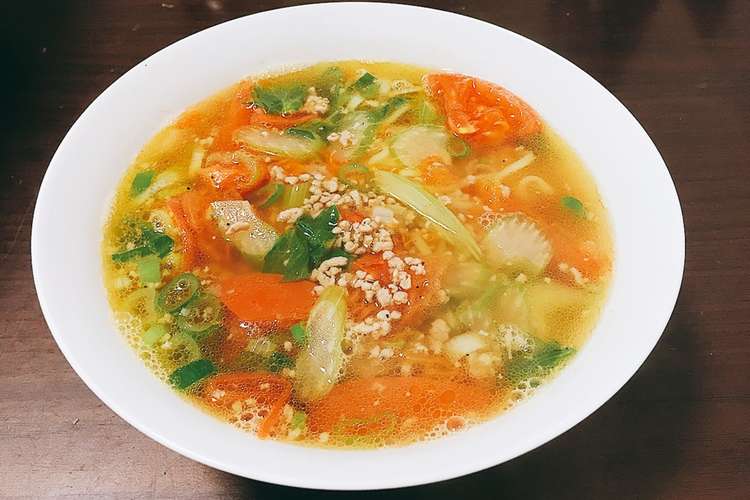 セロリ入り やみつきトマトラーメン レシピ 作り方 By クックxwzuz7 クックパッド 簡単おいしいみんなのレシピが371万品