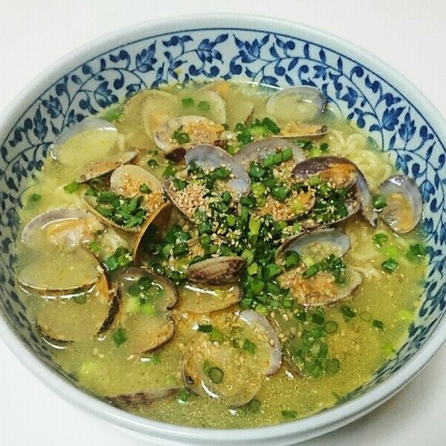 みんなが作ってる サッポロ一番 塩ラーメン バターのレシピ クックパッド 簡単おいしいみんなのレシピが360万品