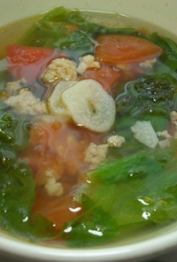 トマトとレタスの春雨スープ