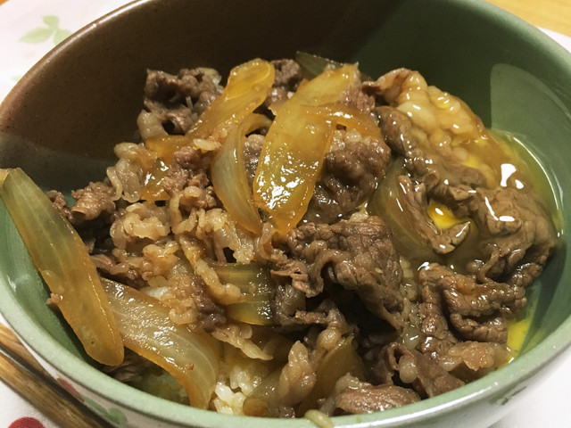 めんつゆを使ったかんたん牛丼 レシピ 作り方 By とちゃめし クックパッド 簡単おいしいみんなのレシピが352万品 めんつゆを使ったかんたん牛丼 レシピ 作り方 By とちゃめし クックパッド 簡単おいしいみんなのレシピが352万品