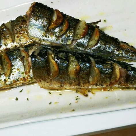 フライパンで簡単！ 秋刀魚のニンニク焼き