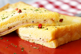 ふわもち!ハムとチーズのフレンチトースト