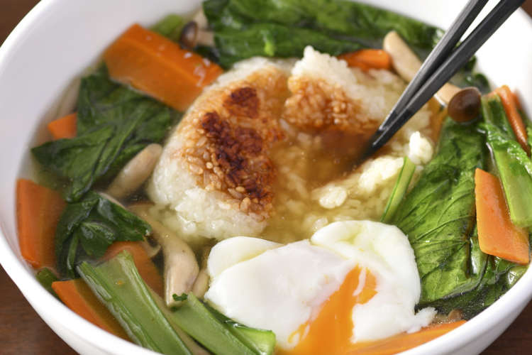 小松菜と温泉卵のスープがけ飯 レシピ 作り方 By オリオリスープ クックパッド 簡単おいしいみんなのレシピが355万品