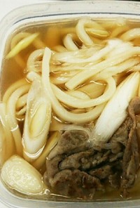 ☆手抜き☆ ずぼら弁当 ～温かいうどん～