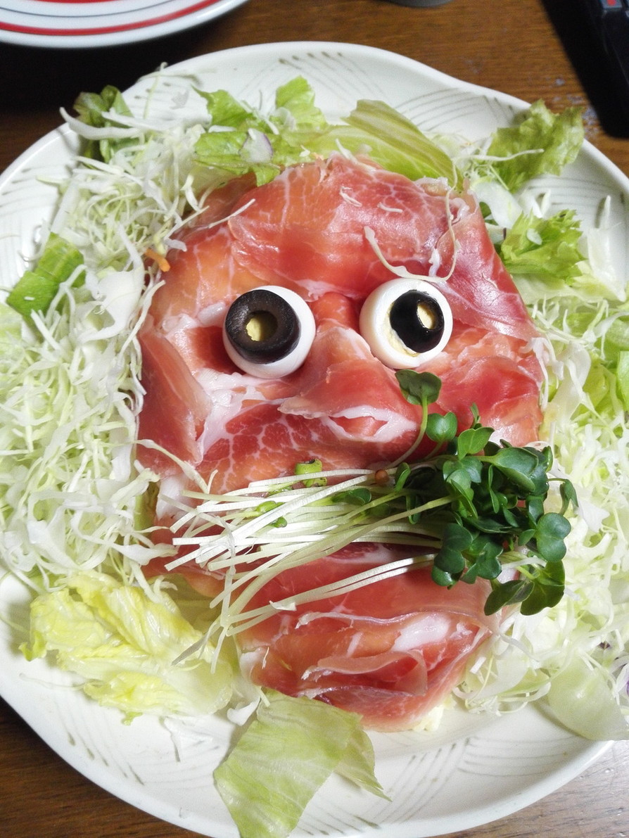【ハロウィン】生ハムポテトサラダ顔面盛りの画像