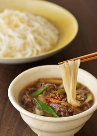 牛ごぼうつけ麺（白石温麺）