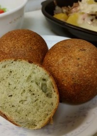 自家製酵母のパン種使用でバジルパン