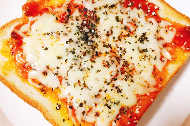 食パンで簡単 マルゲリータ風ピザパン レシピ 作り方 By Hamashun クックパッド