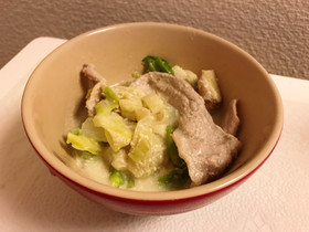 生姜たっぷり豚肉の豆乳鍋