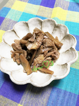 ズイキと油揚げの煮物