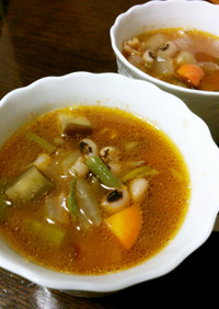 豆とトマトジュースのスープ