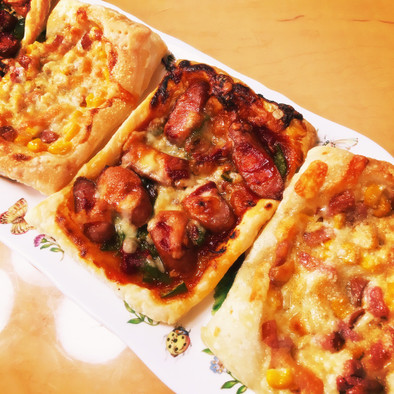 パイシートで作る2種の簡単ピザの写真