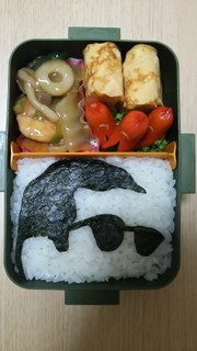 旦那⭐キャラ弁 ブラタモリの写真