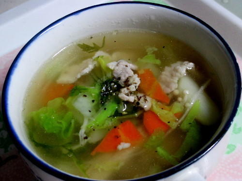 ダシダで野菜スープ☆の画像