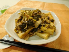 厚揚げと高菜.豚バラのとろーり炒め