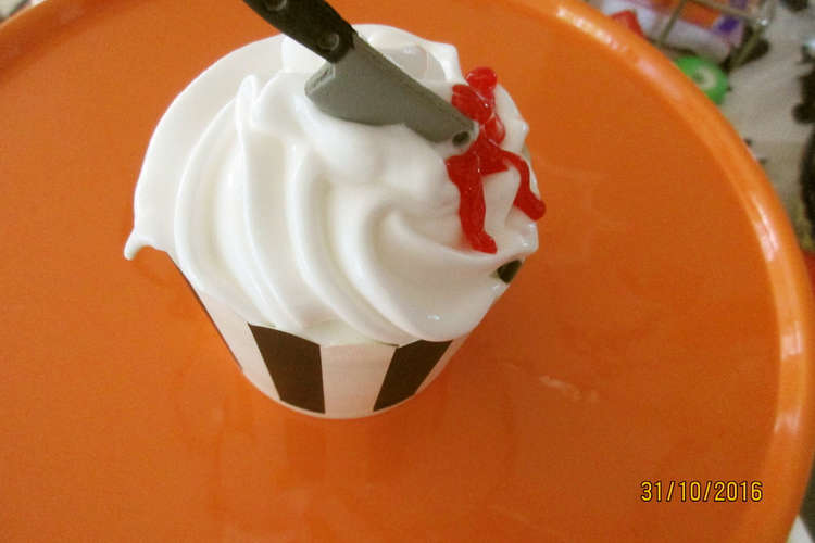 ハロウイーン カプチーノカップケーキ レシピ 作り方 By Ivanka クックパッド