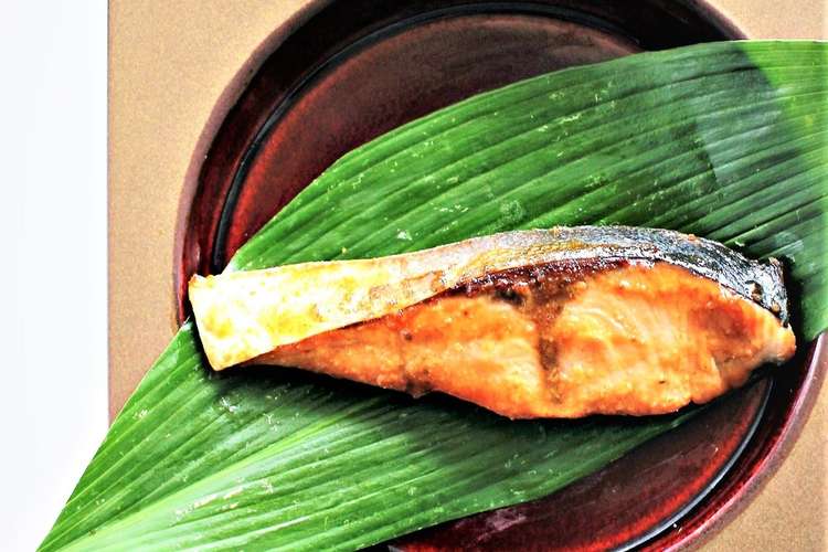 鰤やワラサの柚子胡椒 醤油麹焼き レシピ 作り方 By Gingamom クックパッド 簡単おいしいみんなのレシピが366万品