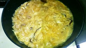 深型フライパンで親子丼
