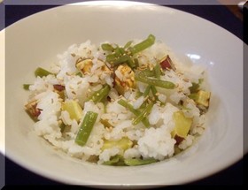 さつまいもの茎と焼き芋の混ぜごはん