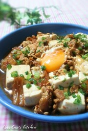 甘辛で旨辛!豆腐と豚のおつまみチゲの写真