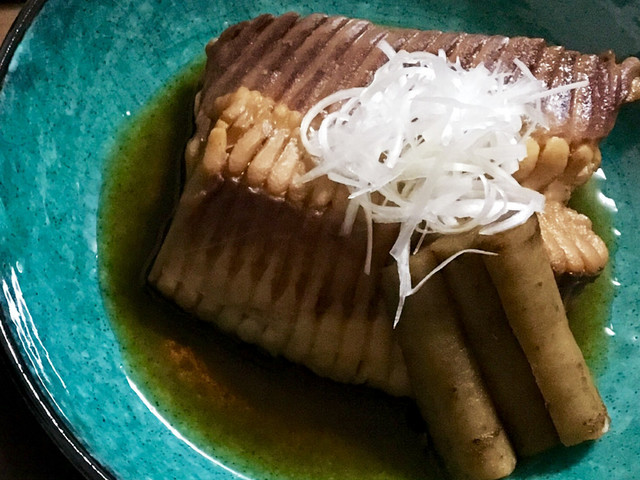 母の味 たっぷり煮汁でかすべの煮付け レシピ 作り方 By くんねちゅぷ クックパッド 簡単おいしいみんなのレシピが356万品