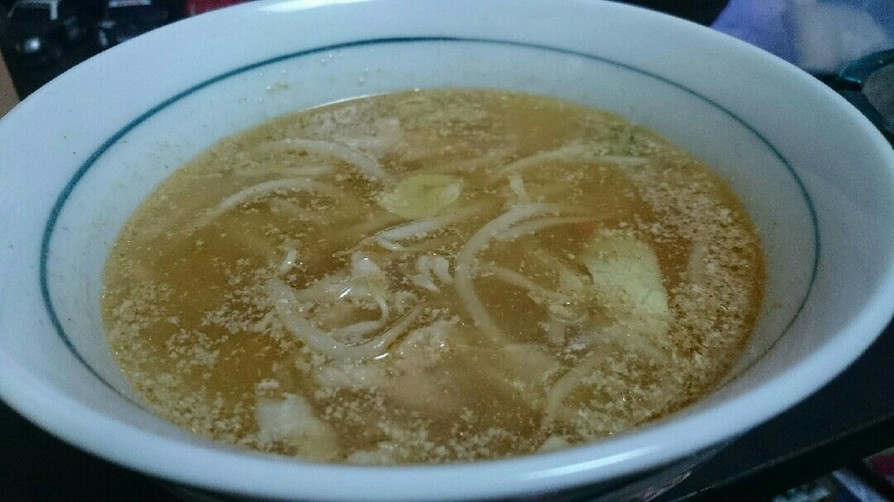ピリ辛モヤシスープの画像