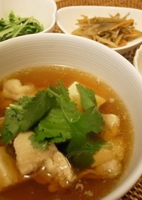 簡単＆本格派！鶏のベトナム風スープ