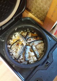炊飯器で秋刀魚ご飯