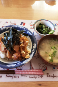 ガッツリいきたい唐揚げ丼