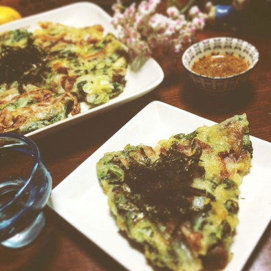 簡単☆小松菜とじゃが芋のもっちりチヂミの写真