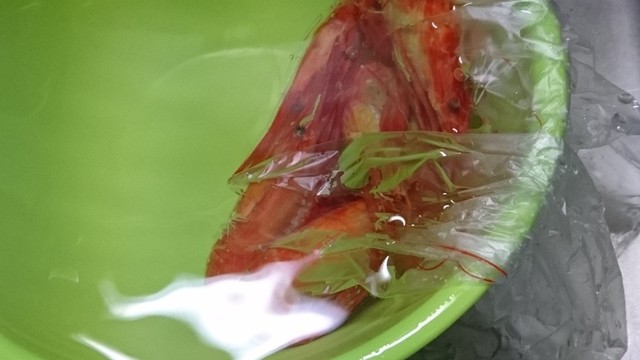 下拵え 冷凍えびの解凍方法 レシピ 作り方 By Lucyの下僕 クックパッド 簡単おいしいみんなのレシピが356万品