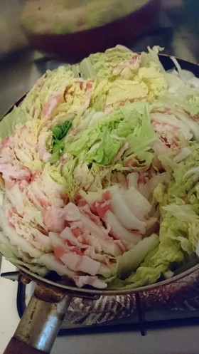 簡単!白菜と豚肉のミルフィーユ鍋