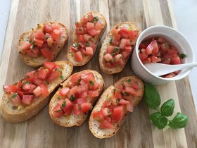 おもてなしの前菜に!簡単ブルスケッタ
