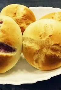 紫芋あんのフランスパン