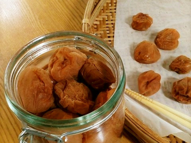 塩分控えめ しかも楽ちん さしす梅干し レシピ 作り方 By Hasshii クックパッド 簡単おいしいみんなのレシピが355万品