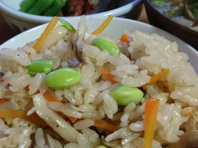 ちびくろちゃん キノコの炊き込みご飯 レシピ 作り方 By はなゆしとらす クックパッド 簡単おいしいみんなのレシピが366万品