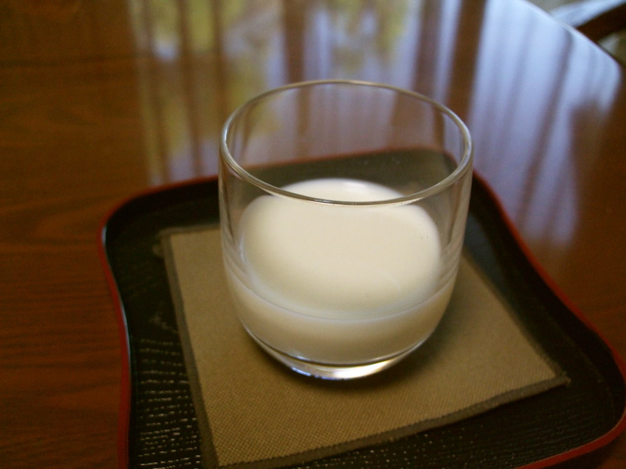 甘酒ミルクの画像
