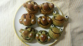 アンパンマンのほうれん草プチパン