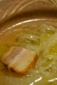 切干大根と白菜のコンソメスープ
