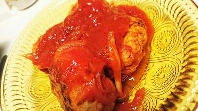豚ハンバーグ トマト煮こみの写真