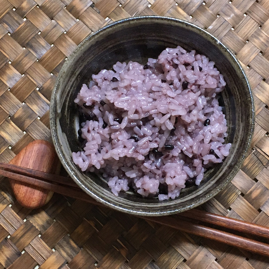 綺麗な紫色＊黒米入りご飯の美味しい炊き方の画像