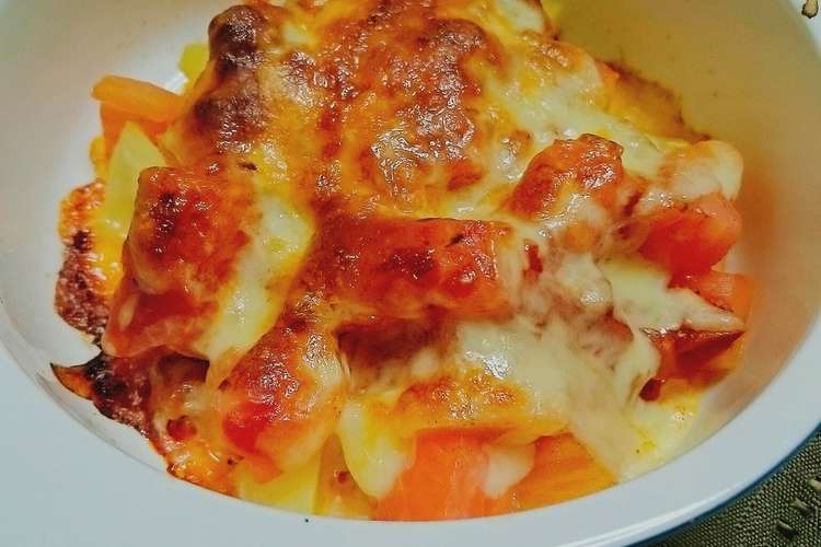 簡単 トマトとポテトのチーズ焼き レシピ 作り方 By さとかちゃんママ クックパッド 簡単おいしいみんなのレシピが354万品