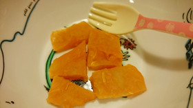 さつま芋とりんごの手掴み離乳食 後期
